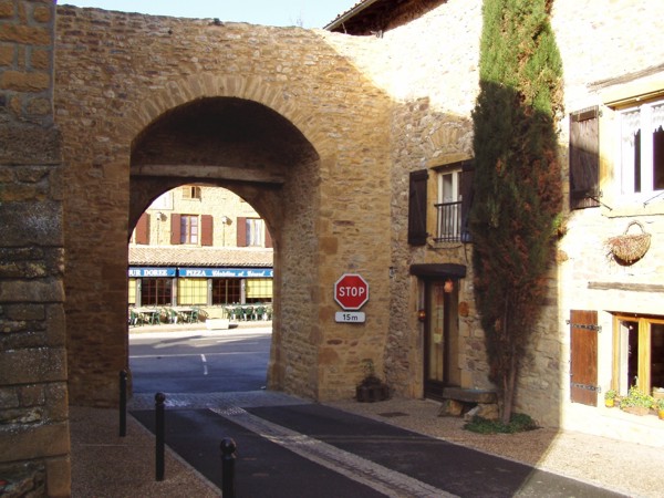 la porte de Nizy côté intérieur